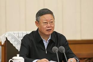 伍德谈防守KD：这是队友对我的信任 我欣然接受这个挑战